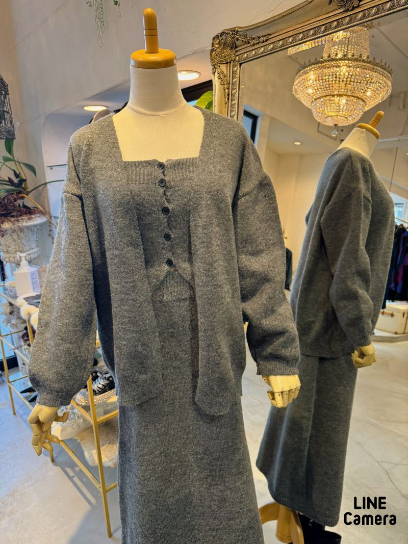 ニットベアTops＋カーディガン＋ニットスカート３点Set