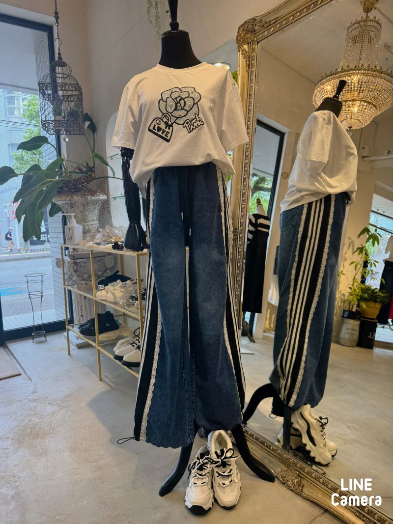 Camelia&PearlデザインT