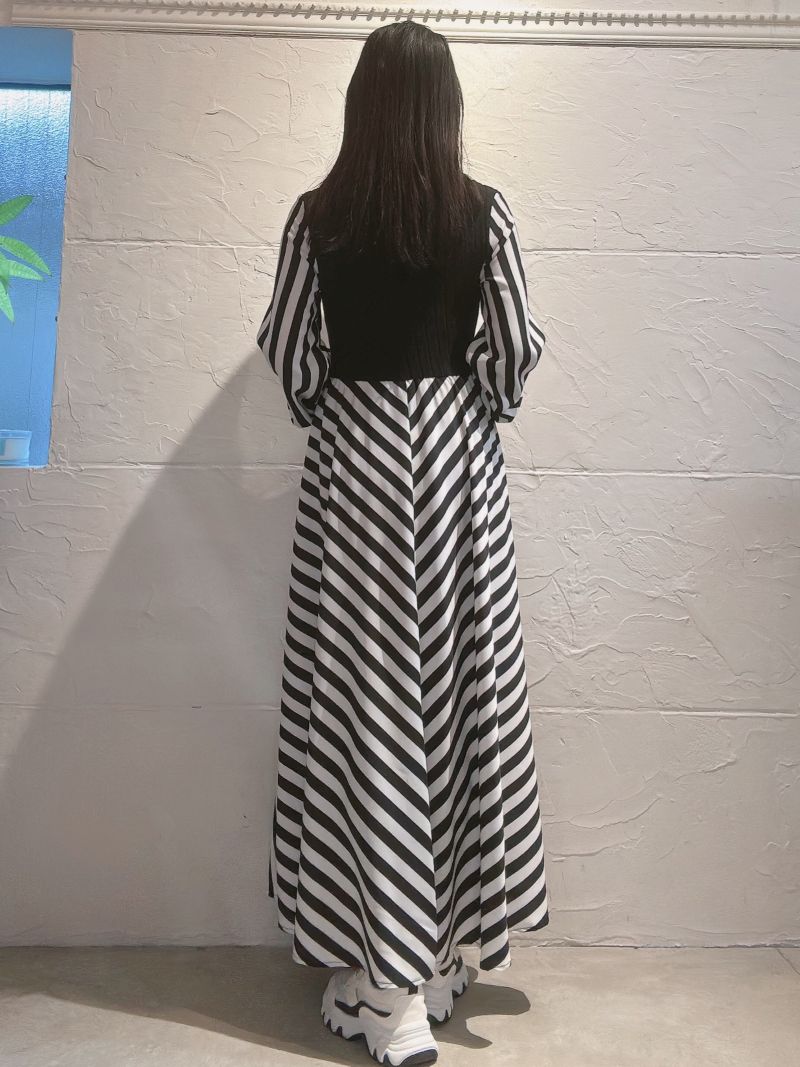 Blackニット×StripeMixワンピース