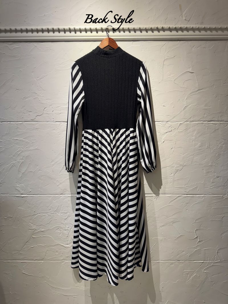 Blackニット×StripeMixワンピース