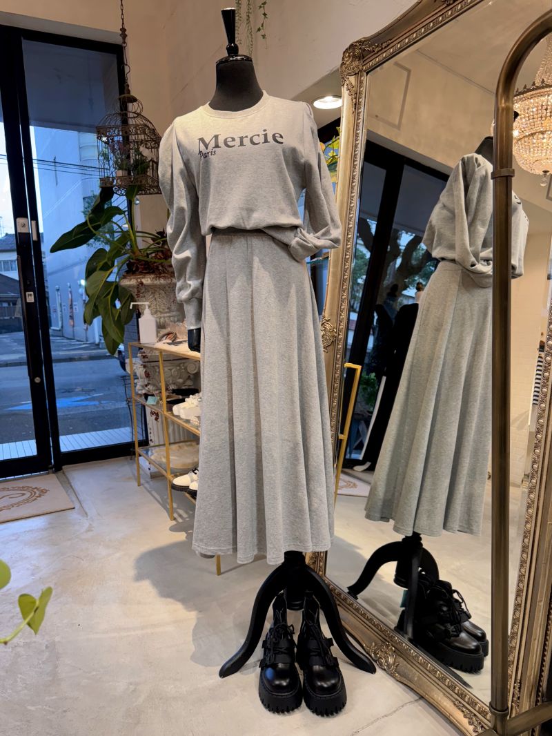 MercieLogoスウェットスカートSetup