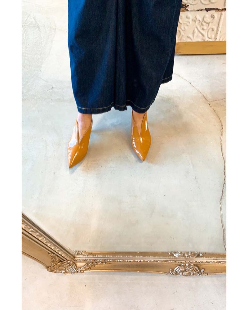 Pointed ブーティ