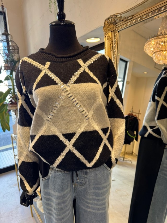 CrossLineBijourニット