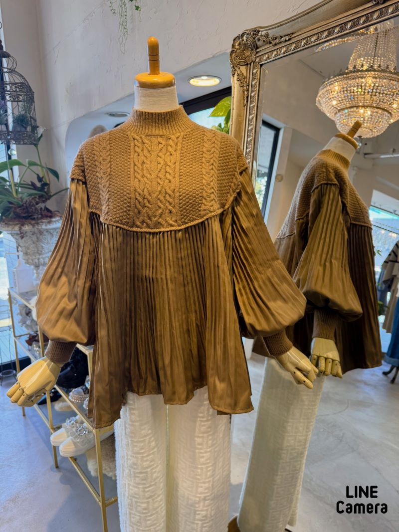 プリーツバルーンSleeveブラウスニット