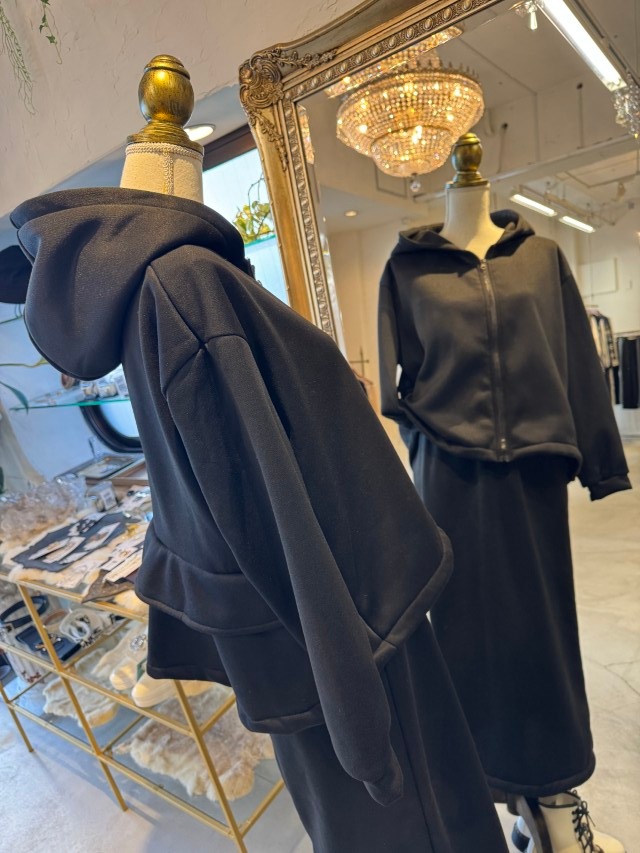 BackフリルBrushedパーカーSetup