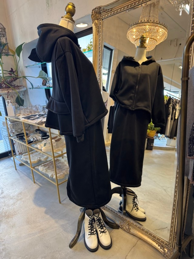 BackフリルBrushedパーカーSetup