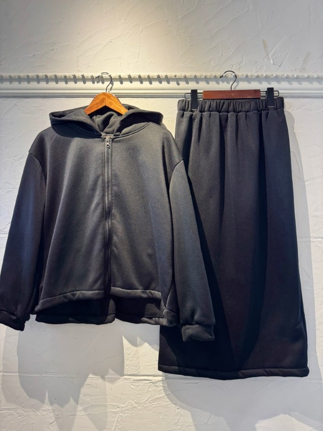 BackフリルBrushedパーカーSetup