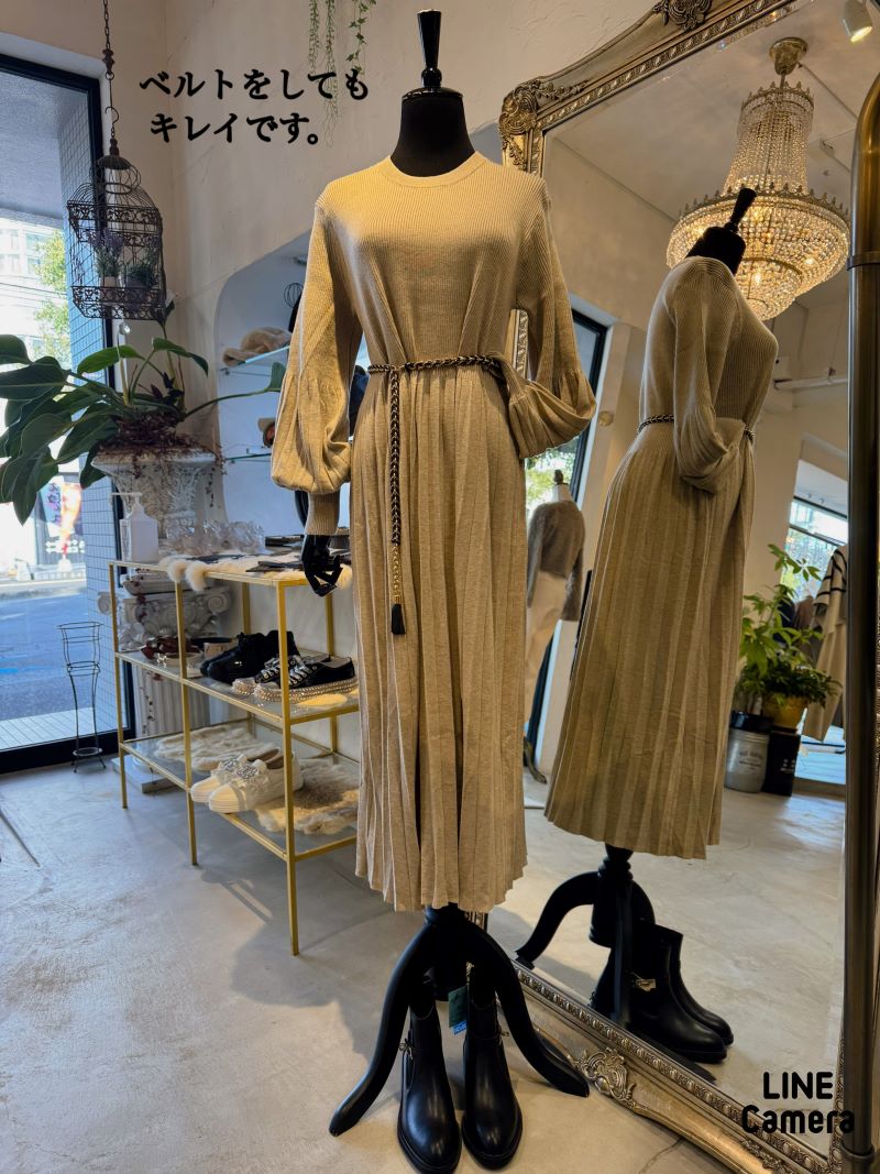 バルーンSleeveプリーツニットワンピース