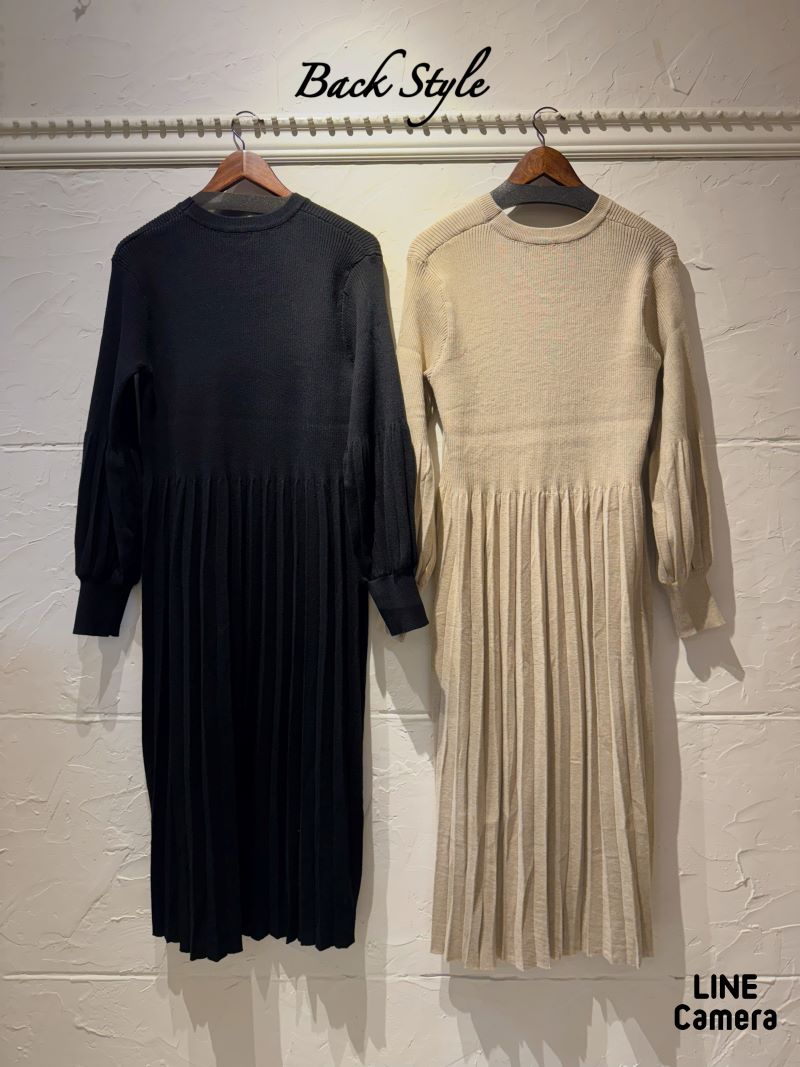 バルーンSleeveプリーツニットワンピース