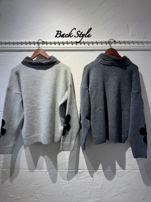 BlackDenimCallorFlowerビジューニット