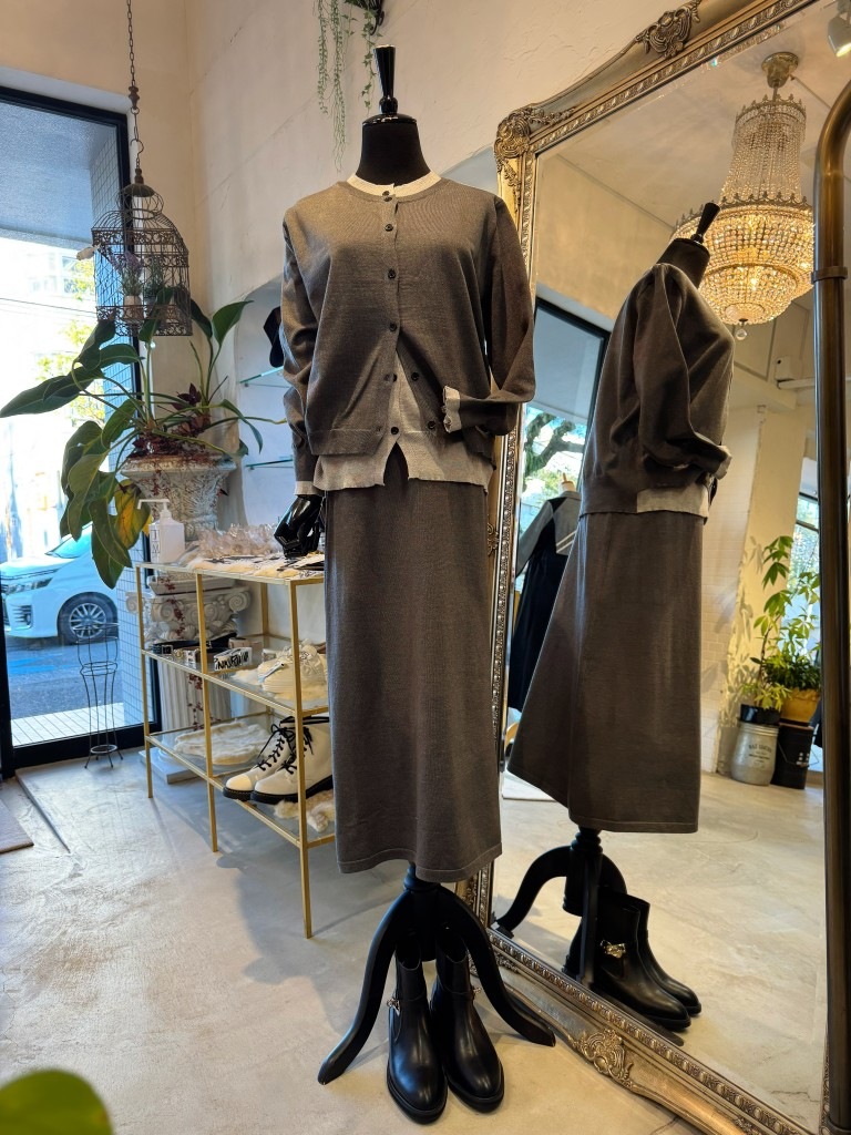 Layerdカーディガン＋ニットスカートSetup