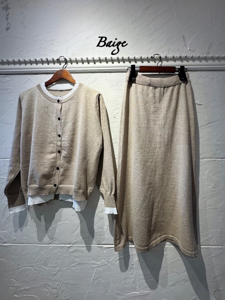 Layerdカーディガン＋ニットスカートSetup