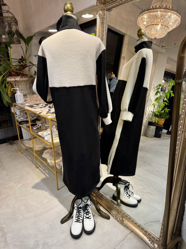 Bycolorボアワンピース