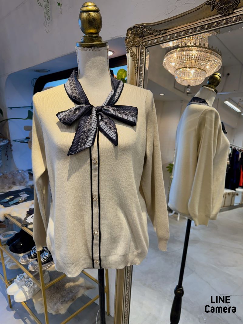 Scarfドッキングニット