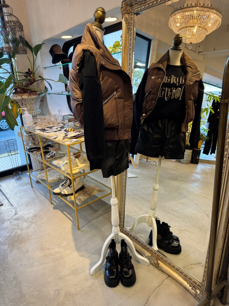 TrianglePlate中綿ダウンベスト