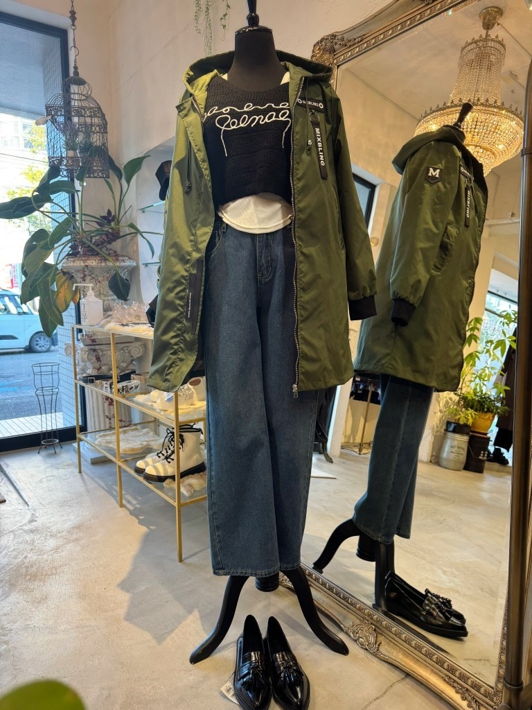 LetterTugフーディコート