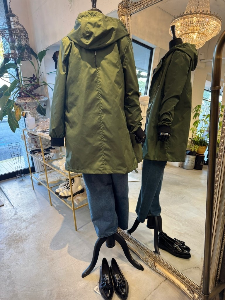 LetterTugフーディコート