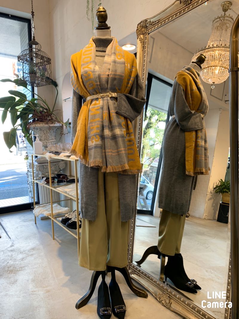 FrontスリットLongニットソー