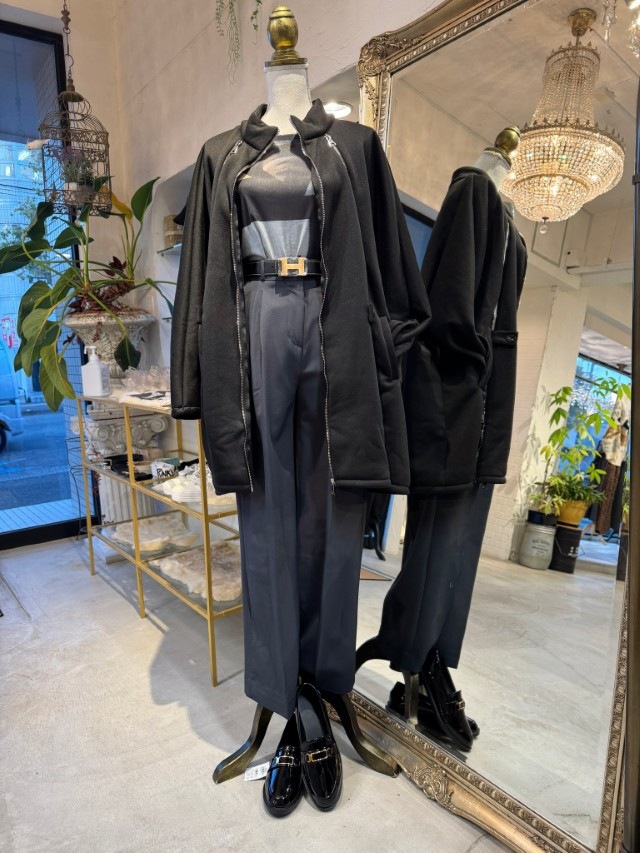 ZipperデザインBrushedケープコート