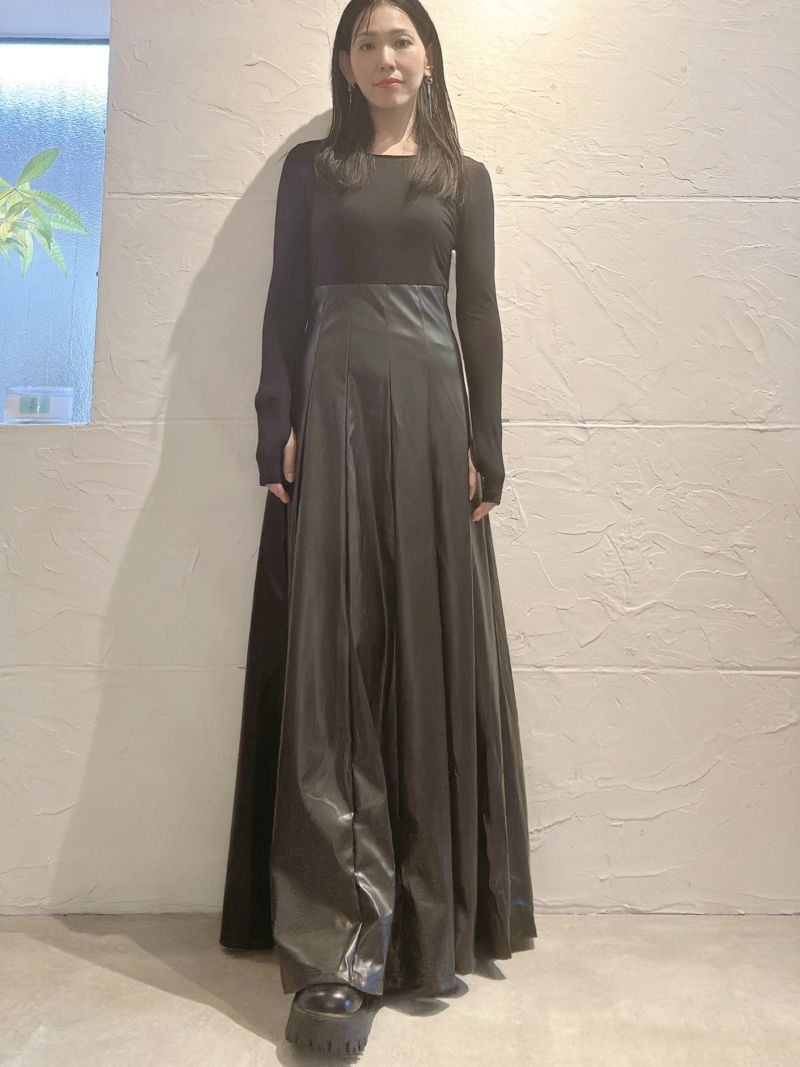 Fakeレザースカートマキシワンピース