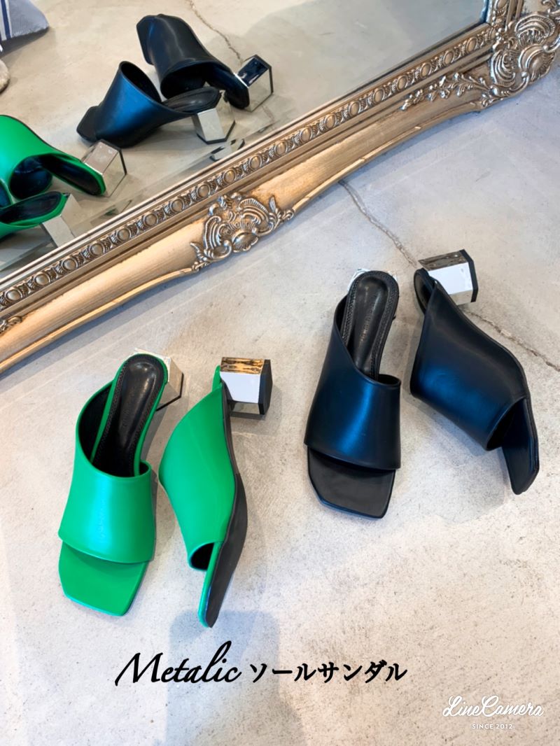 Metalicソールサンダル