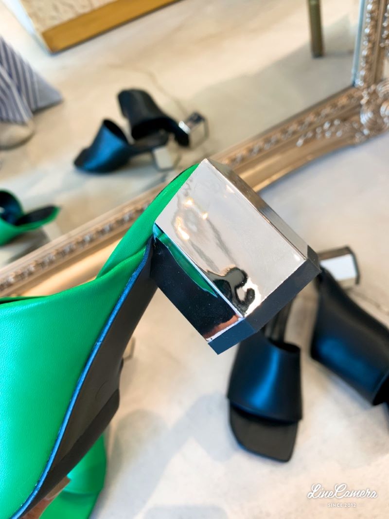 Metalicソールサンダル