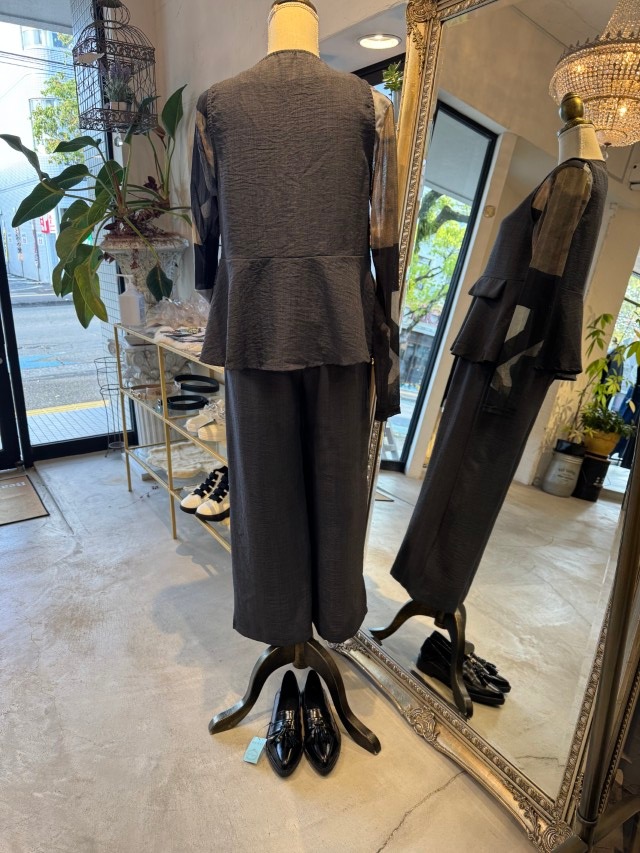 ZipperVNackベスト＋パンツSetup