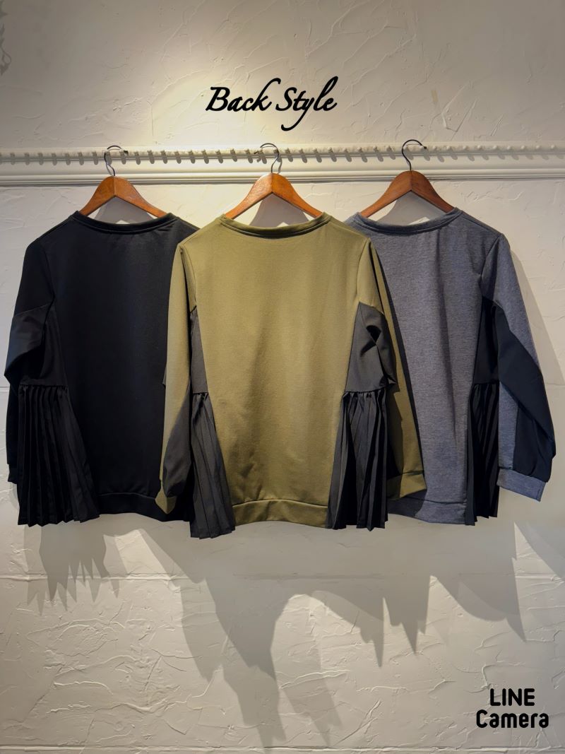 SideプリーツZipperTシャツ