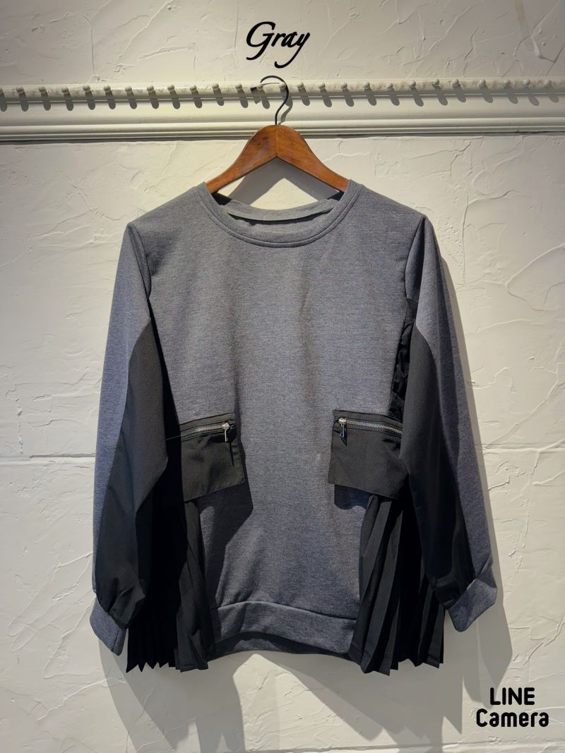 SideプリーツZipperTシャツ