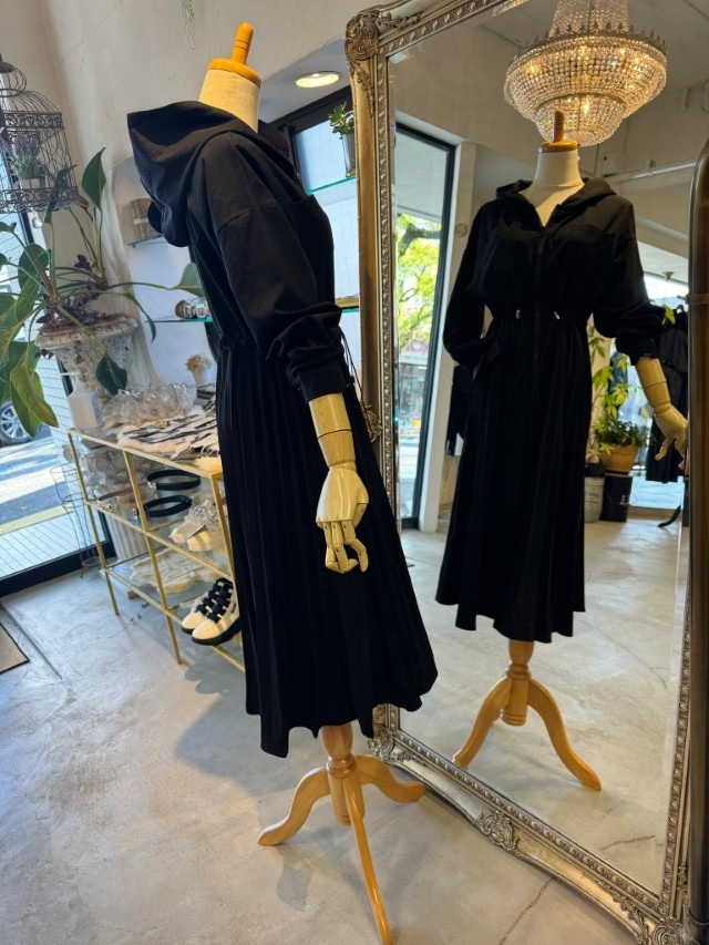 WaistShapeプリーツ2Wayワンピース