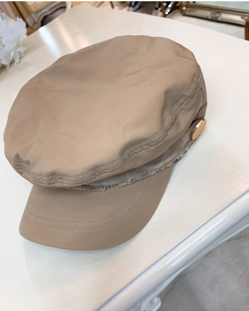 ゴールドボタンキャスケット