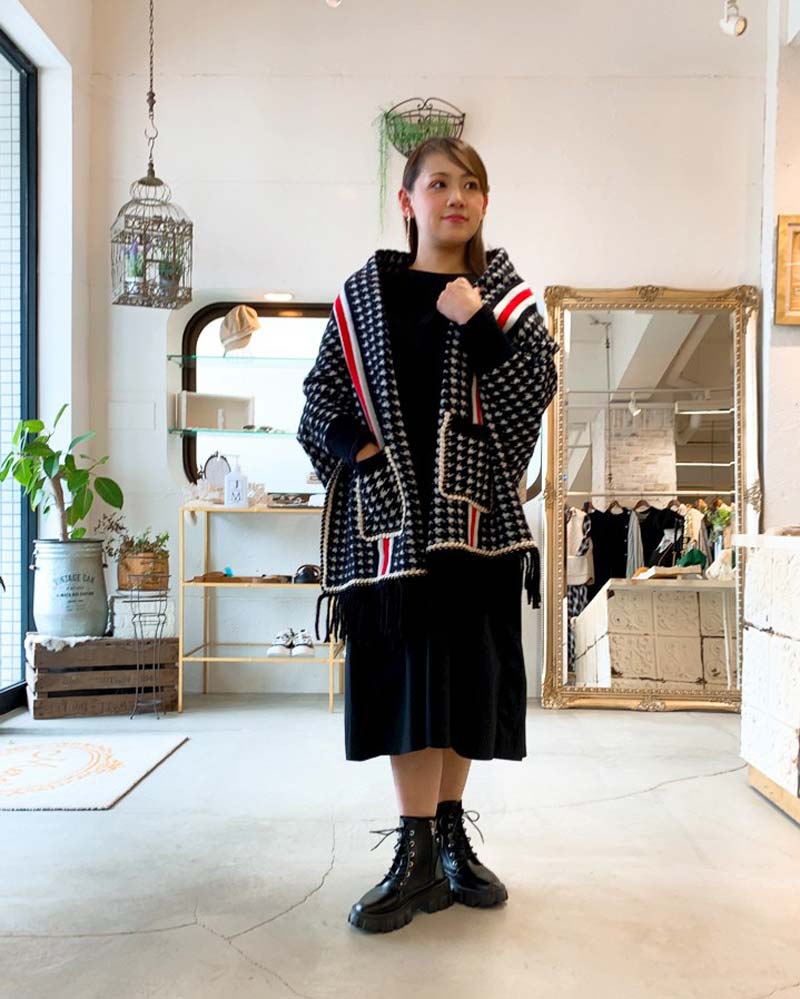 RedLineニットショールポンチョ