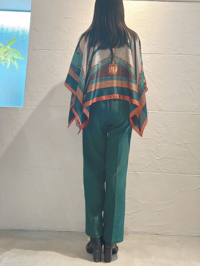 ScarfCapeカットソー+Greenパンツセットアップ