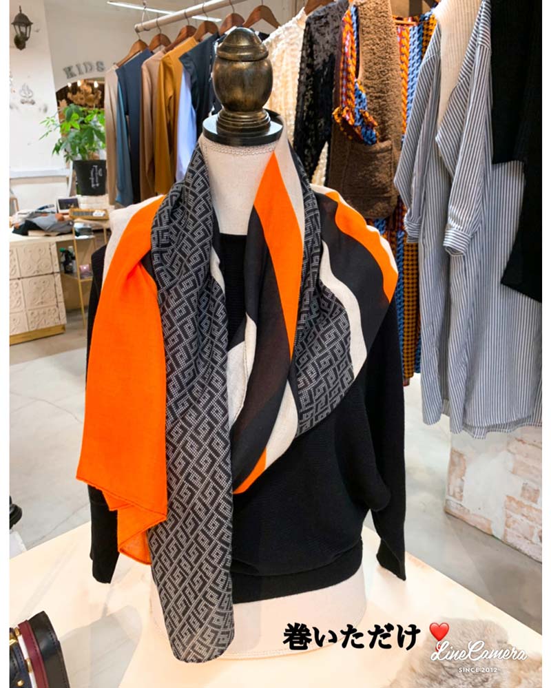 Orange Black Hang ストール