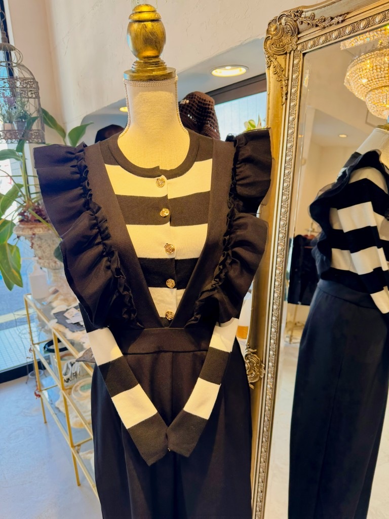 TulleフリルVLineサロペットパンツ