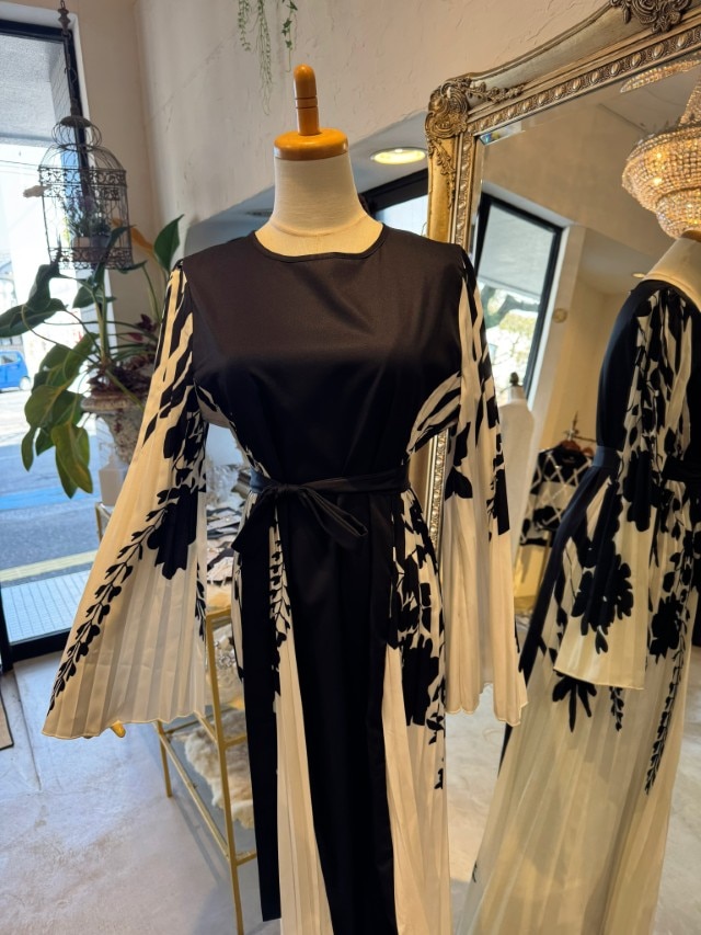 SideプリーツMonotoneHangワンピース