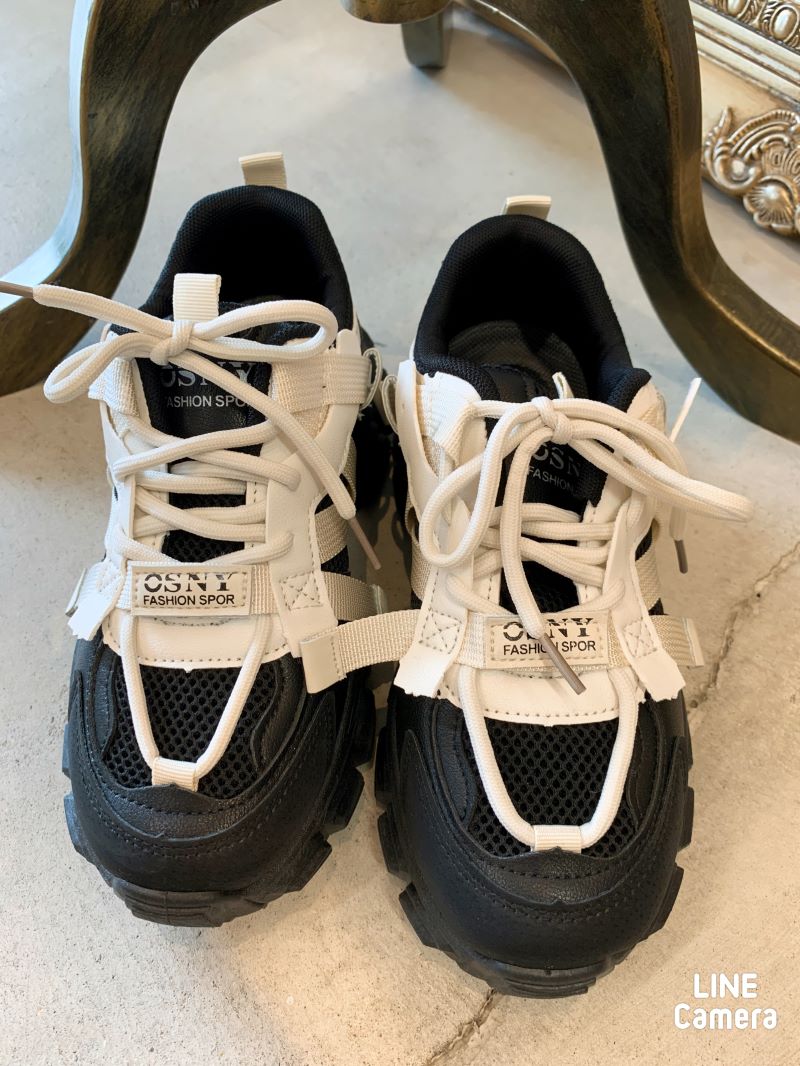 Monotoneハイカットシューズ