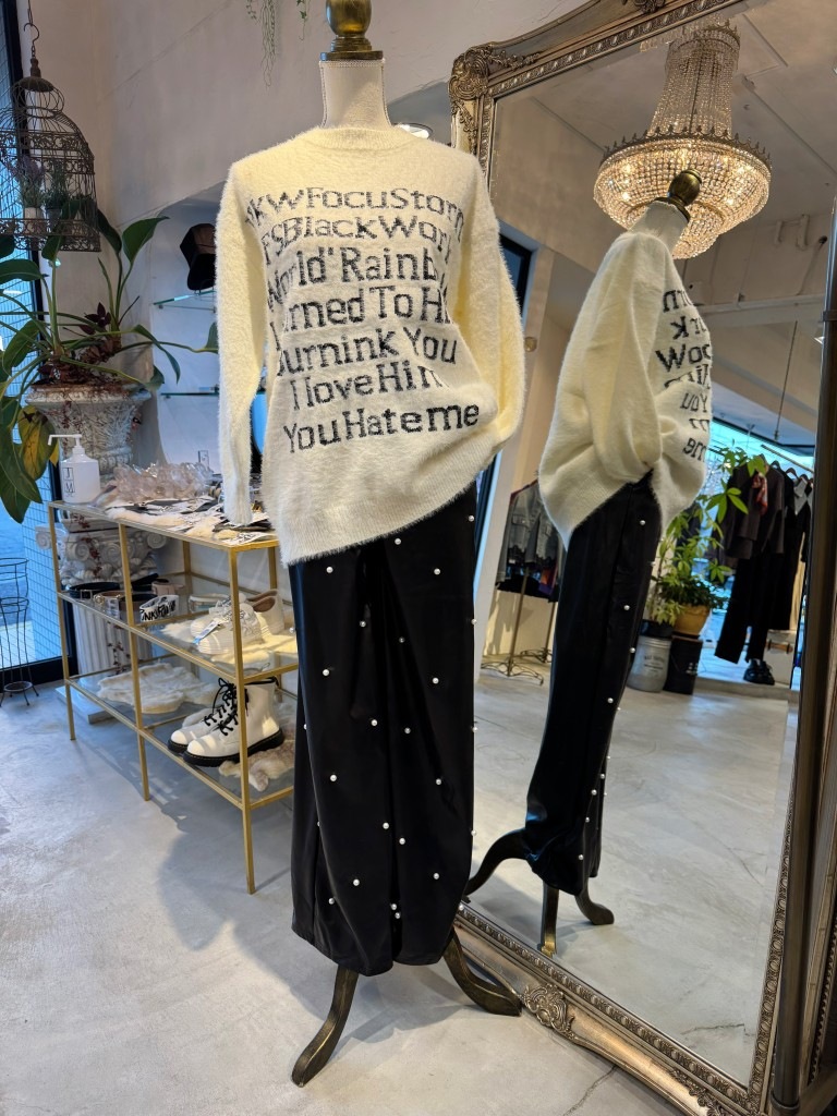 Fakeレザー×Pearlパンツ