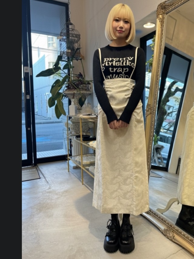 Shirringデザインサロペットスカート