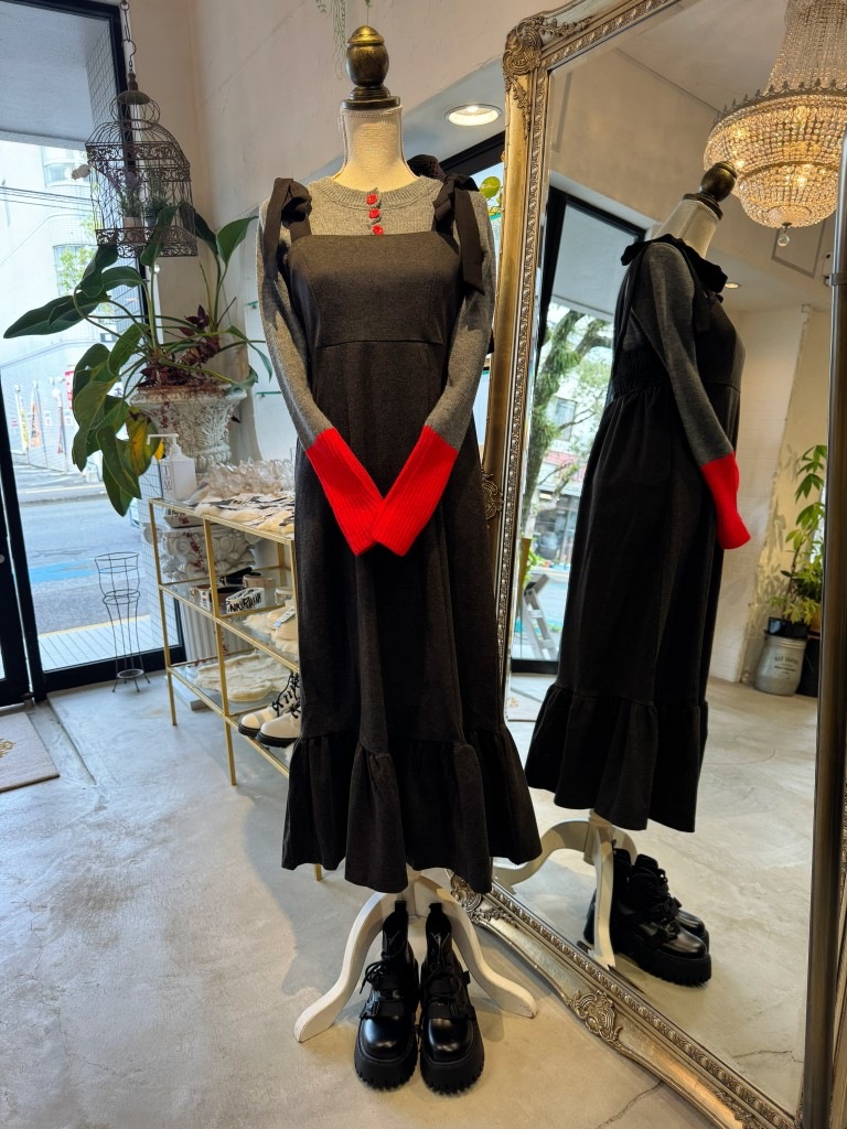 Shoulderリボンサロペットスカート