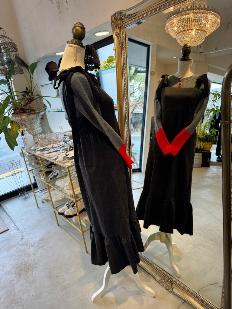 Shoulderリボンサロペットスカート