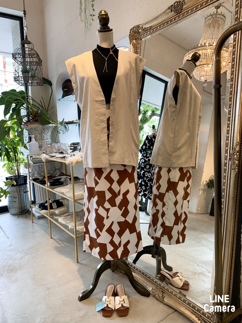 Bycolor　Geometricタイトスカート