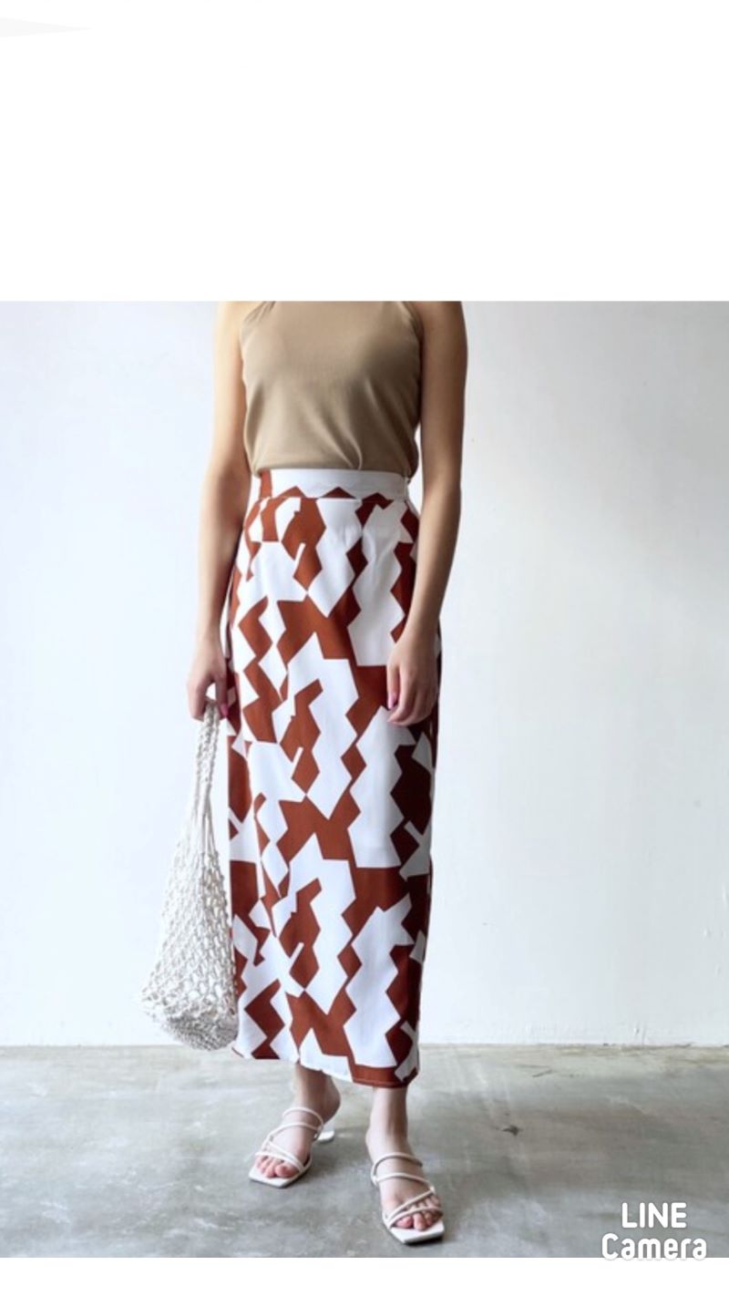 Bycolor　Geometricタイトスカート