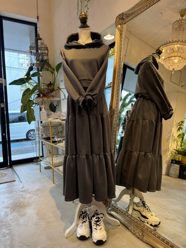 BrushedフードShortスウェット＋スカートSetup