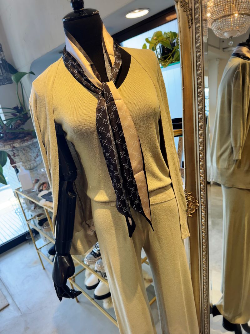 Nosleeveニット＋カーディガン＋パンツ3点Set