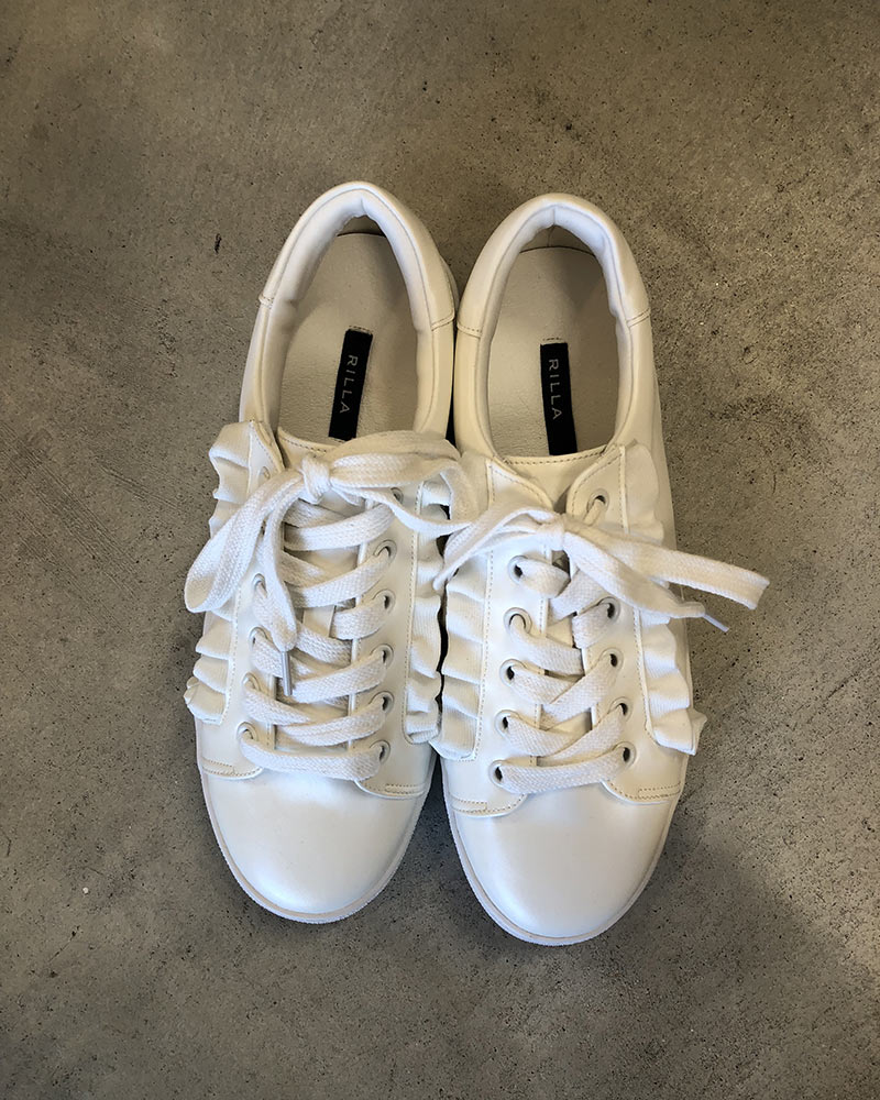 フリルスニーカー | SHOES | Merci 直営通販サイト