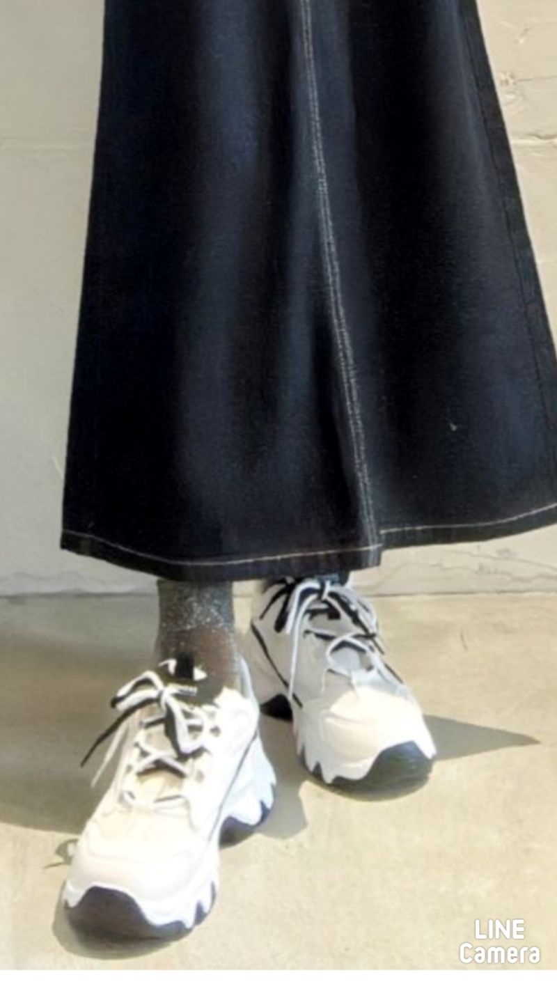 TwoColorRibbonスニーカー