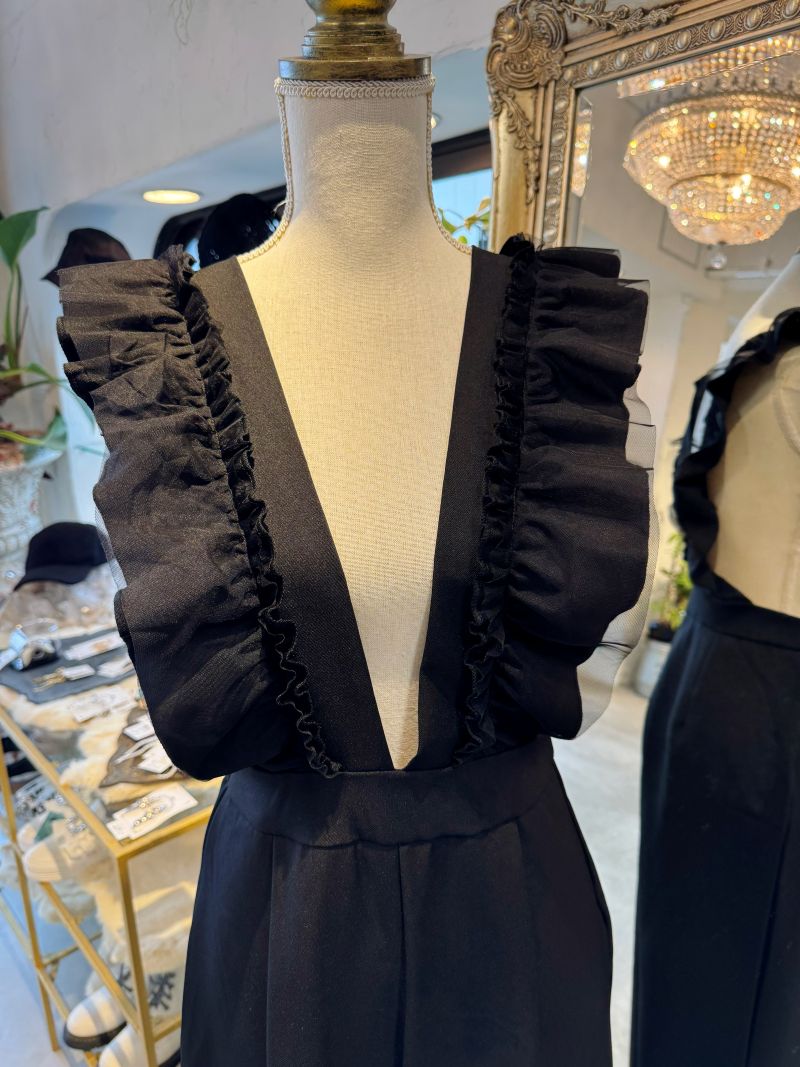 TulleフリルVLineサロペットパンツ
