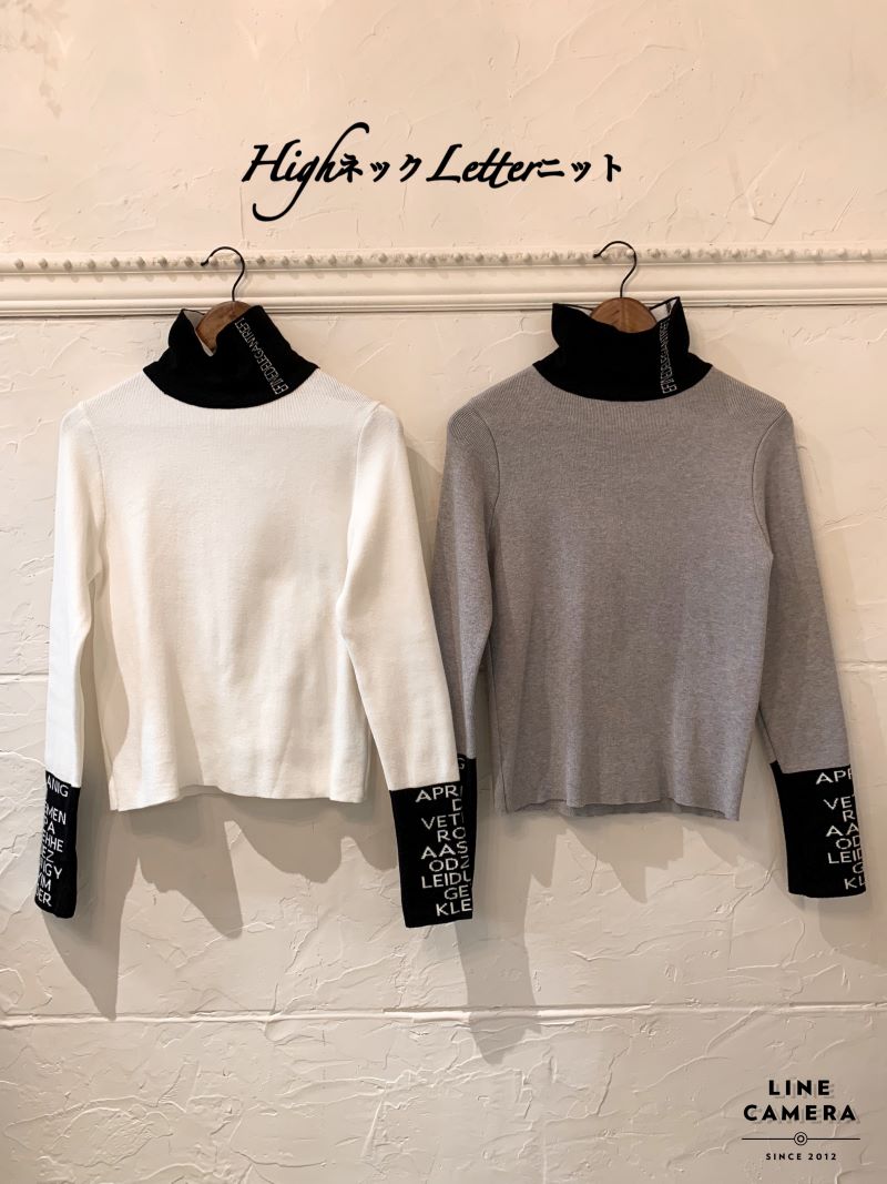 HighネックLetterニット