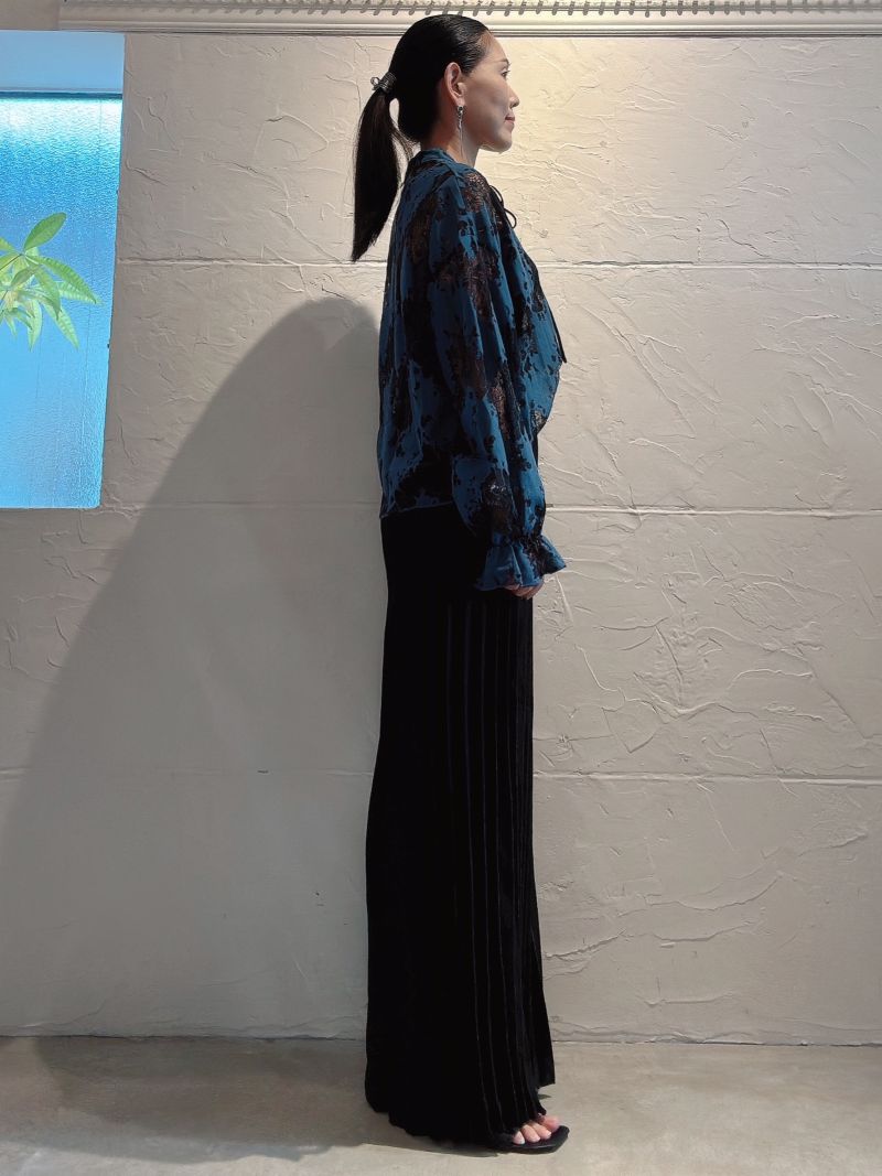 Blue×Blackレースブラウス